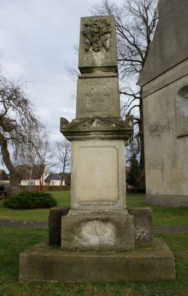 Kriegerdenkmal in Groß Briesen / Belzig